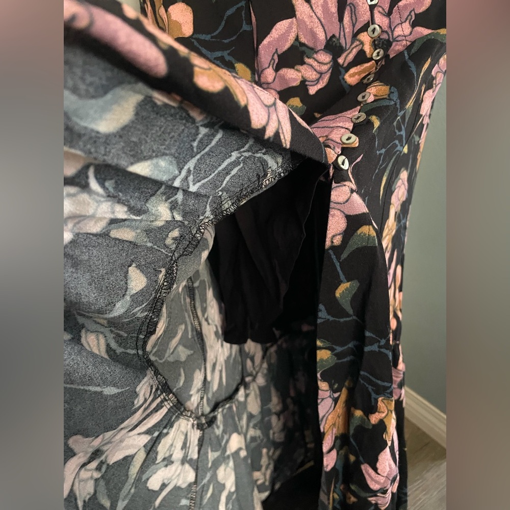 NWT Free People Lisa Crepe Floral Black Maxi Skirt-Size 6 - Picture 8 of 8